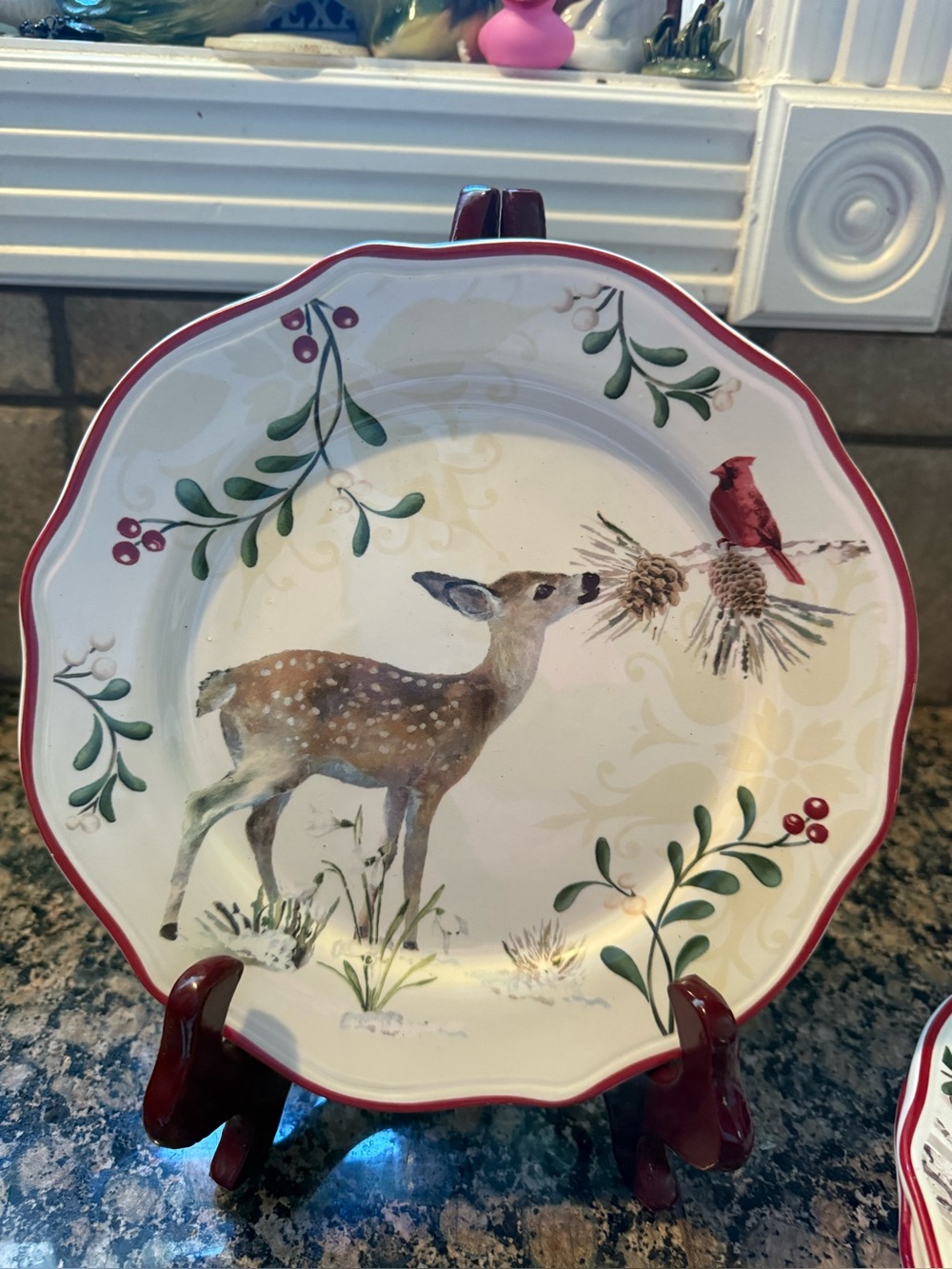 BETTER HOMES & GARDENS HERITAGE COLLECTION - fawn deer cardinal 8.75” salad PLAT